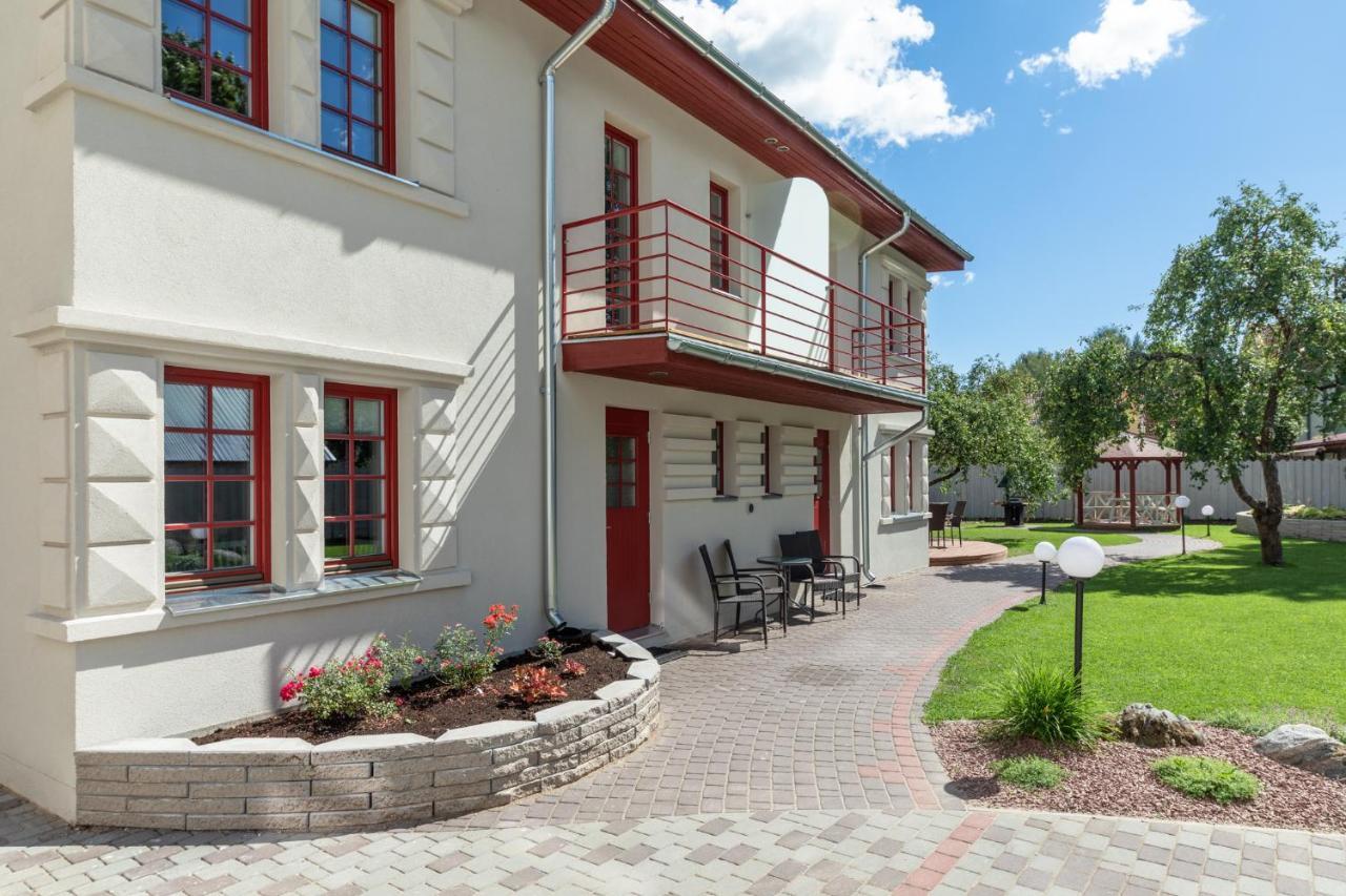 Vabaduse Apartments Parnu Exterior photo